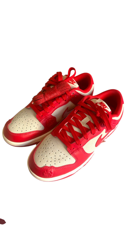 W NIKE DUNK LOW RED