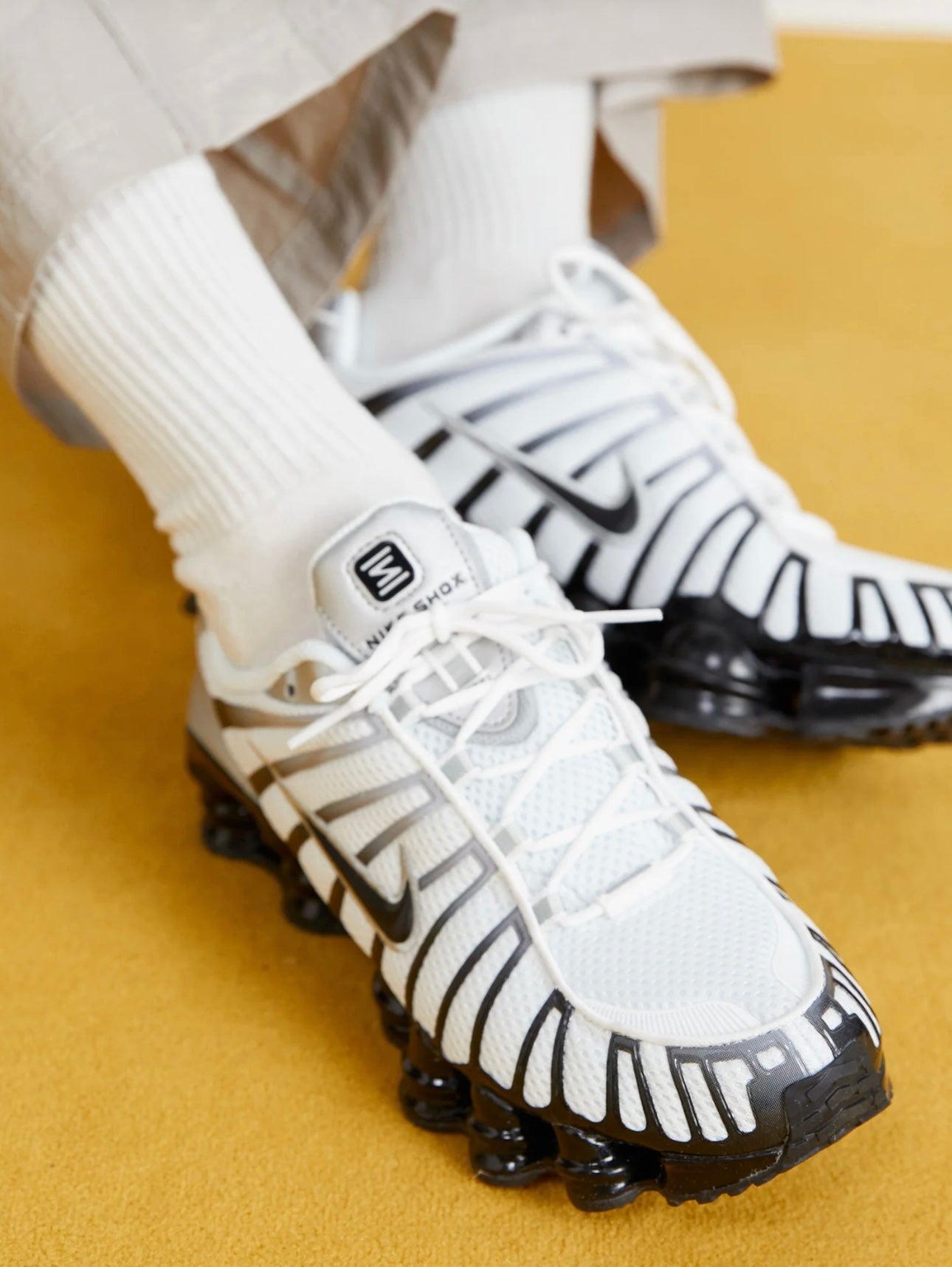 NIKE SHOX TL METALLIC