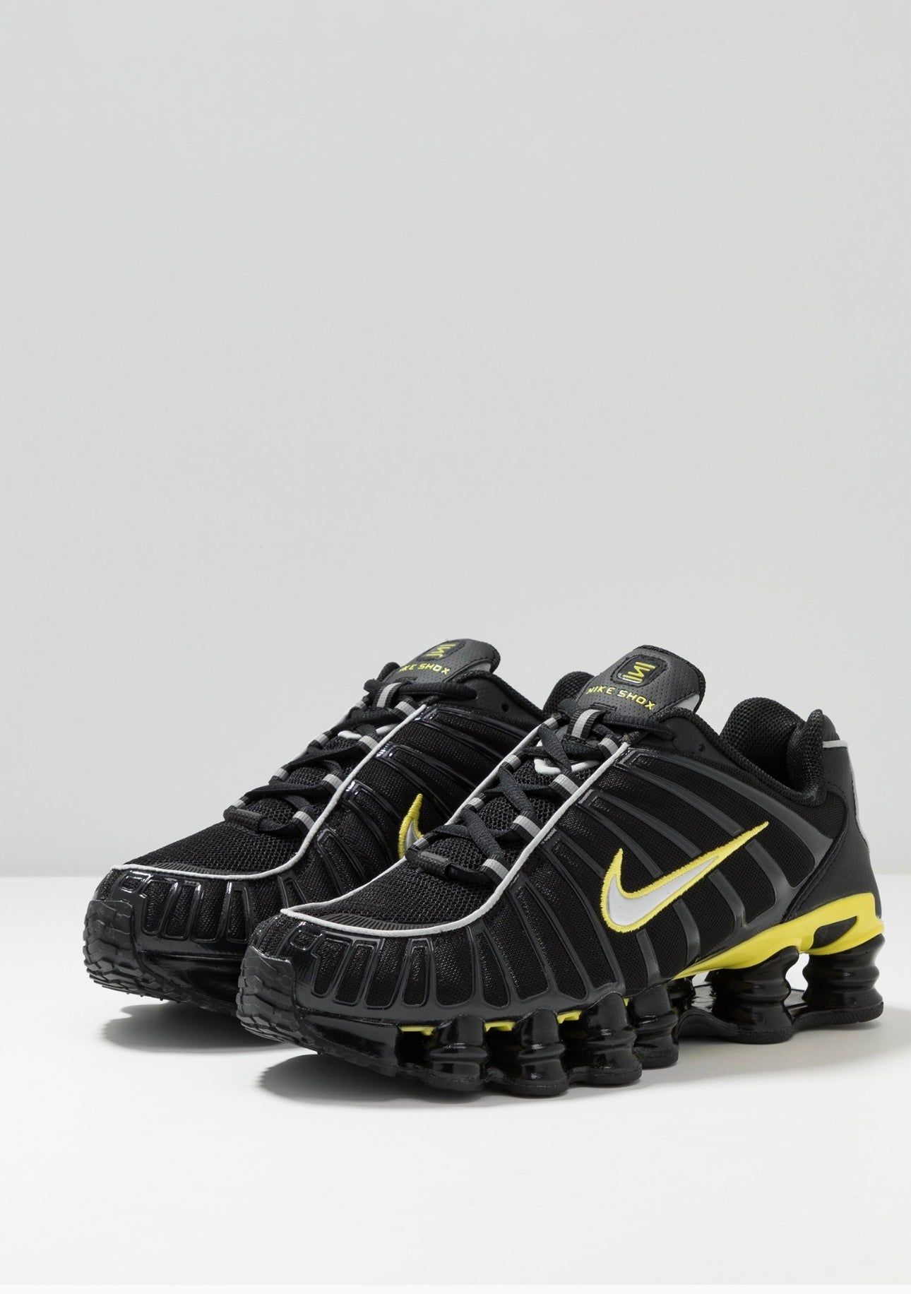 Nike Shox TL Sneakers Basse Black-Metallic Silver Yellow