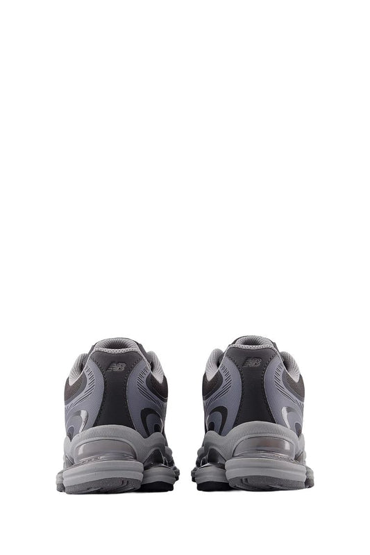 New Balance 2000 Black-Grey