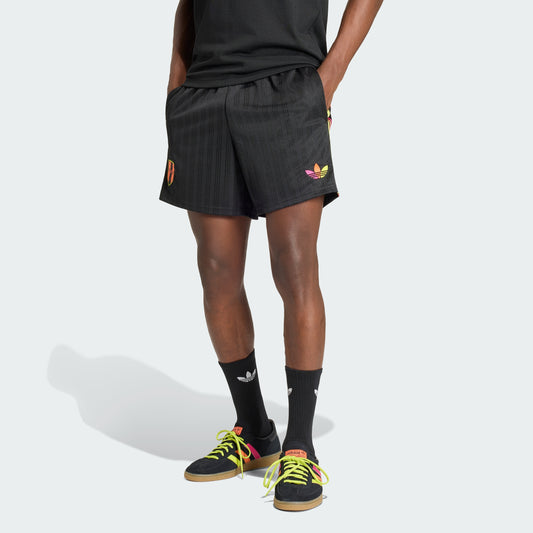 Completino Adidas Perù