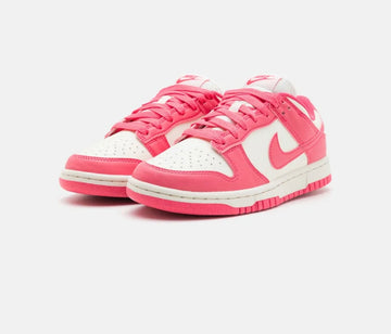 NIKE DUNK LOW PINK