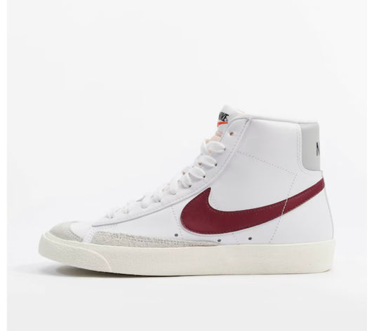 W BLAZER MID 77 SE